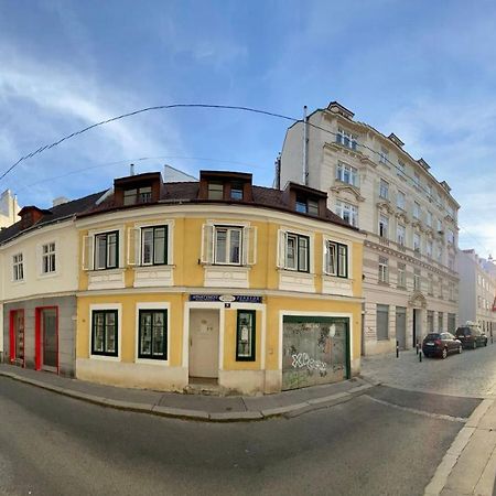 Appartement Pension 700M Zum Ring Vienne Extérieur photo
